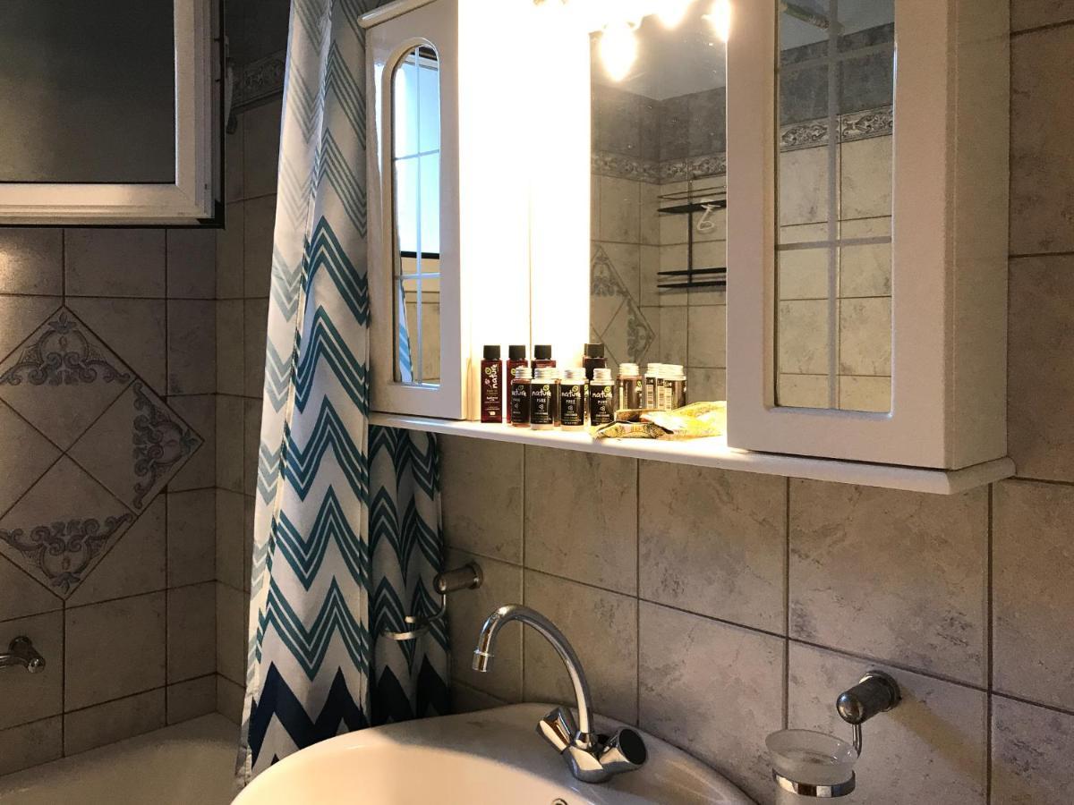 D & K Guest House Makrirrakhi Экстерьер фото